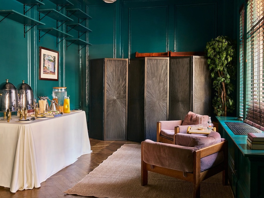 Green-room-georgia-room-freehand-new-york-1